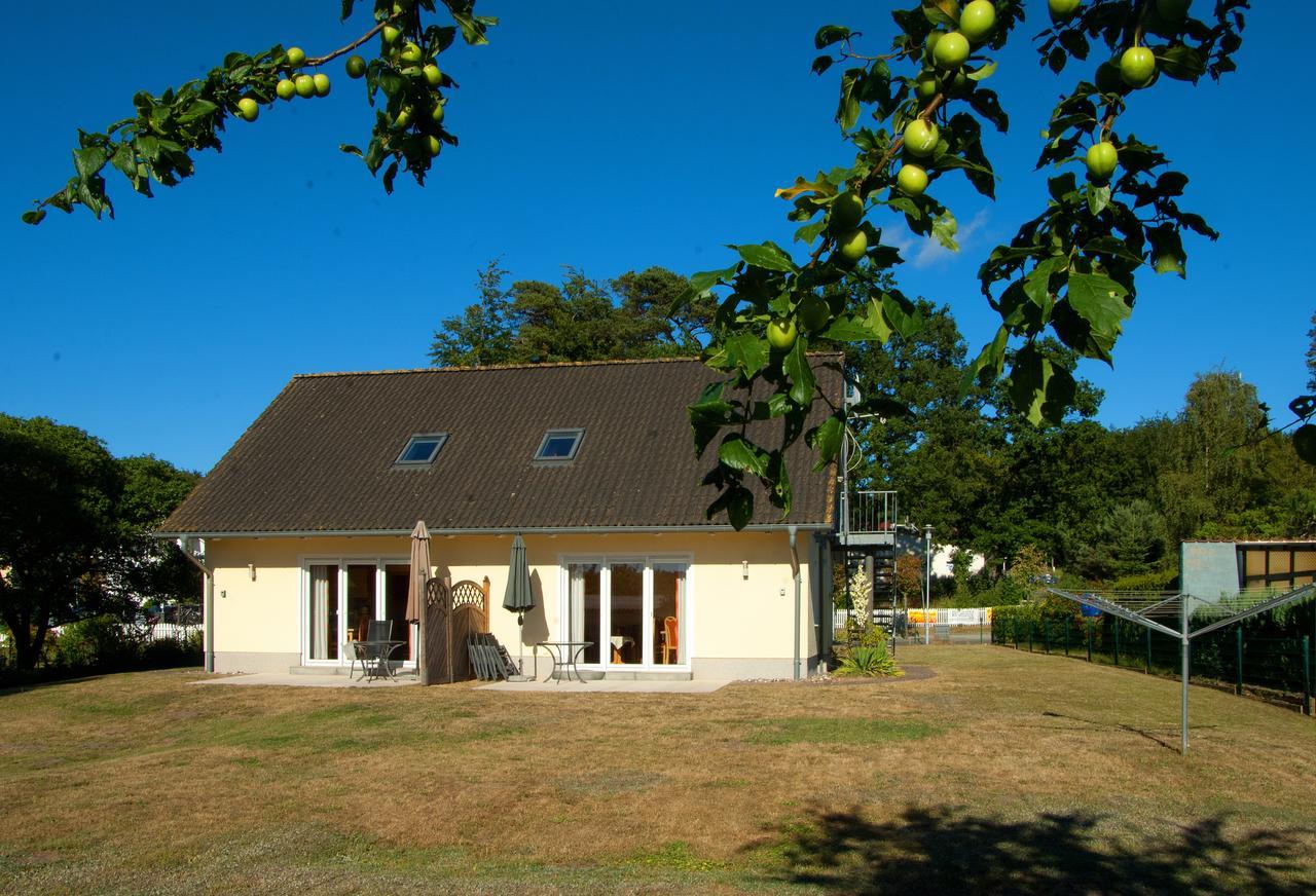 Sonnenhus - Ruegen Apartment Sellin  Exterior photo